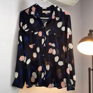 Beautiful LOFT long sleeved top